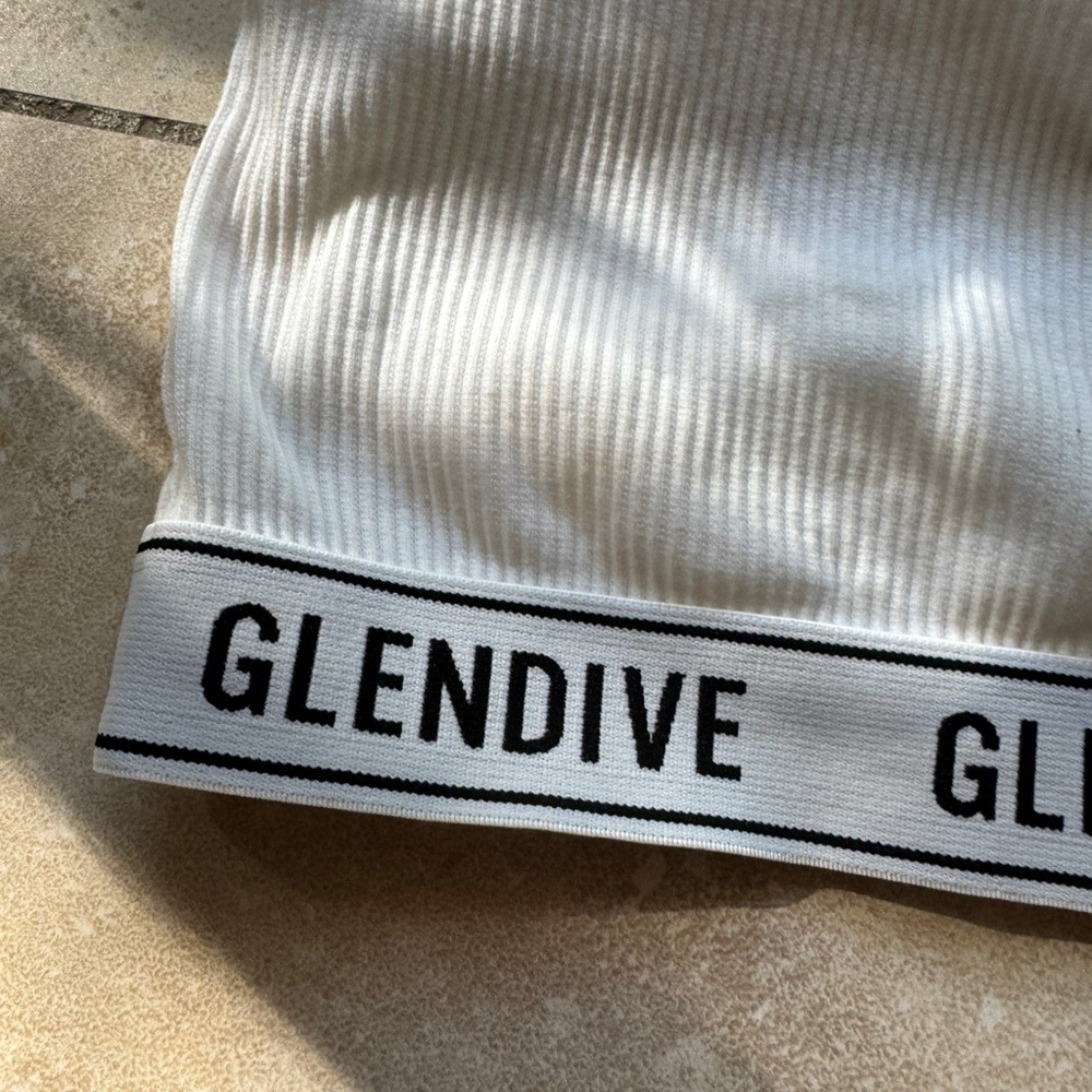 GLENDIVE White Ribbed Tank Top - Picture 2 of 8